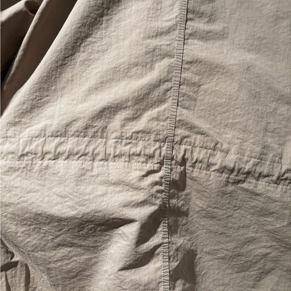 L.L. Bean Women's Beige Utility Jacket - Picture 3 of 4